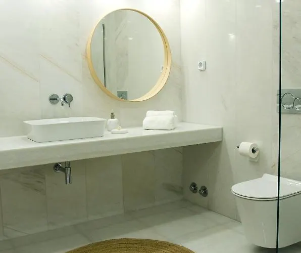 Elia Ii Appartement Mélanes