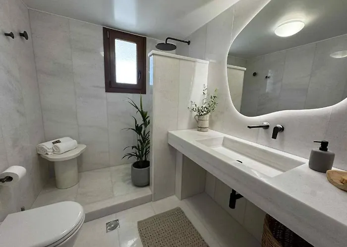 Elia Ii Appartement Mélanes