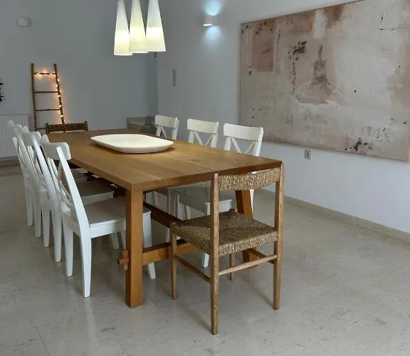 Elia Ii Appartement Mélanes